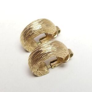 Vintage Avon Textured Gold Tone Huggie Hoop Clip On Earrings, Classic Design
